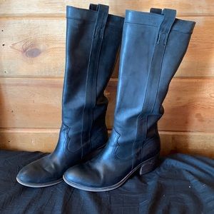 Guess Tall Pull on Leather Boots